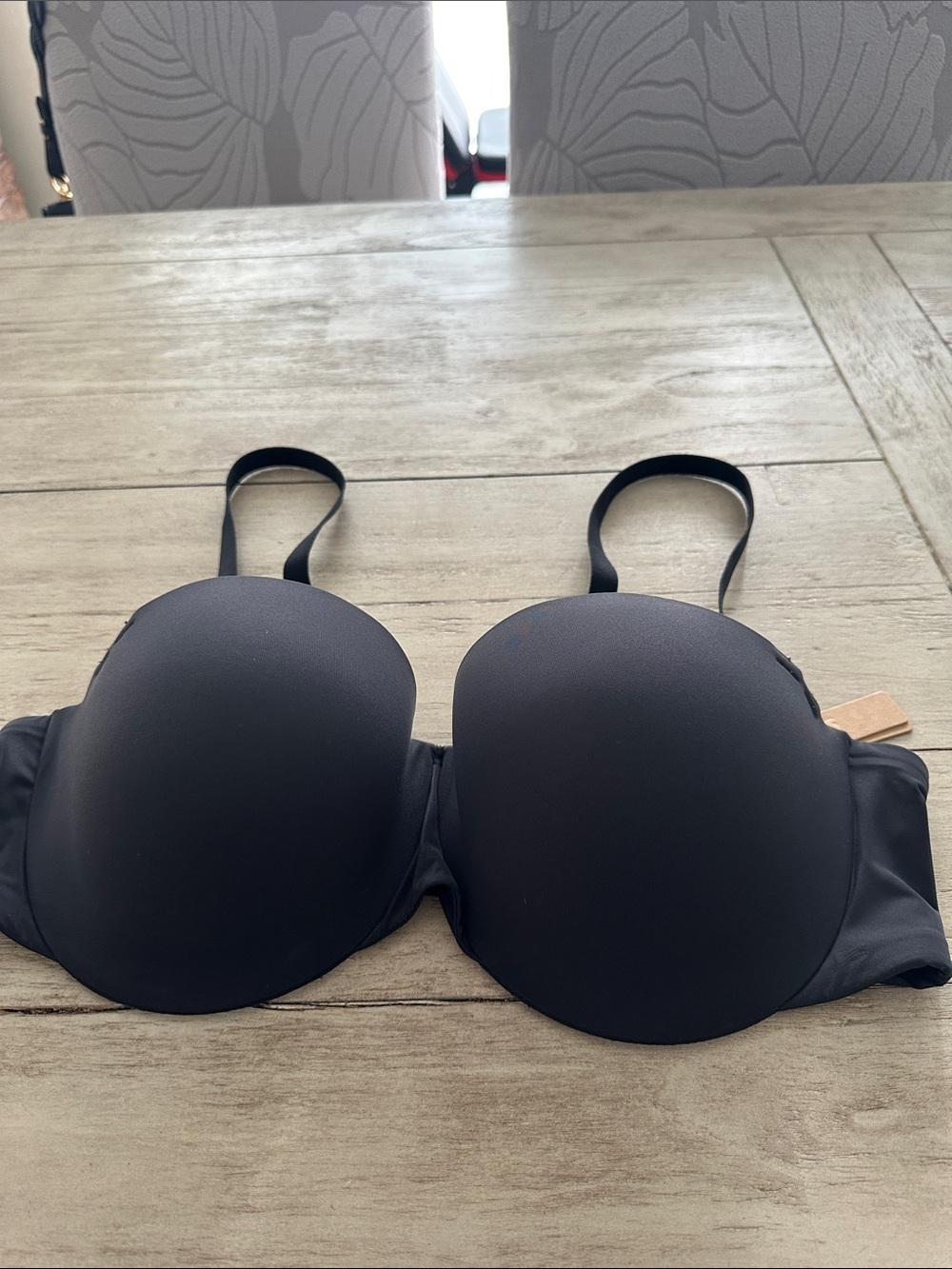 Skims Smoothing Intimates Lightly Lined Strapless Bra Onyx 38DD